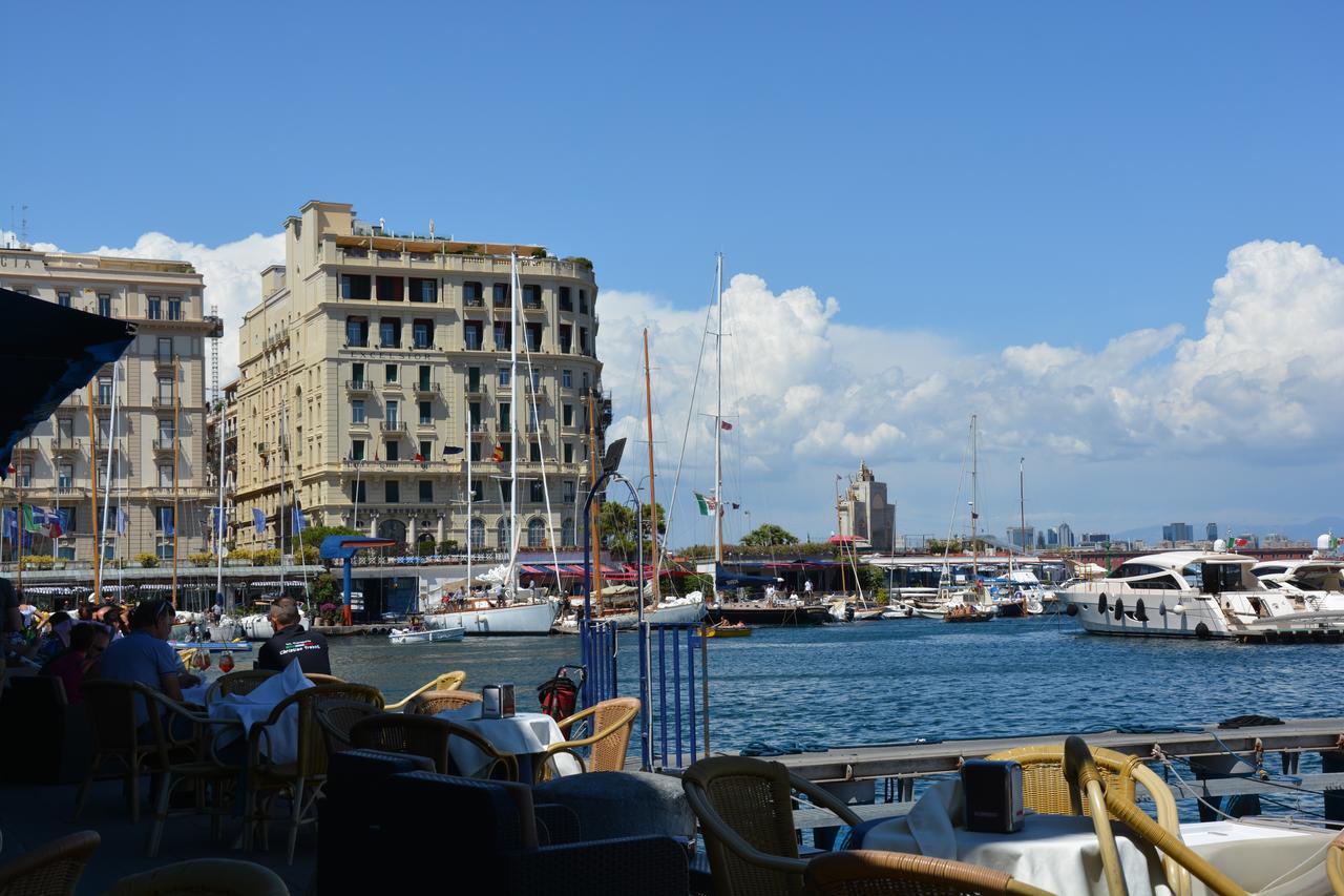 Transatlantico Naples